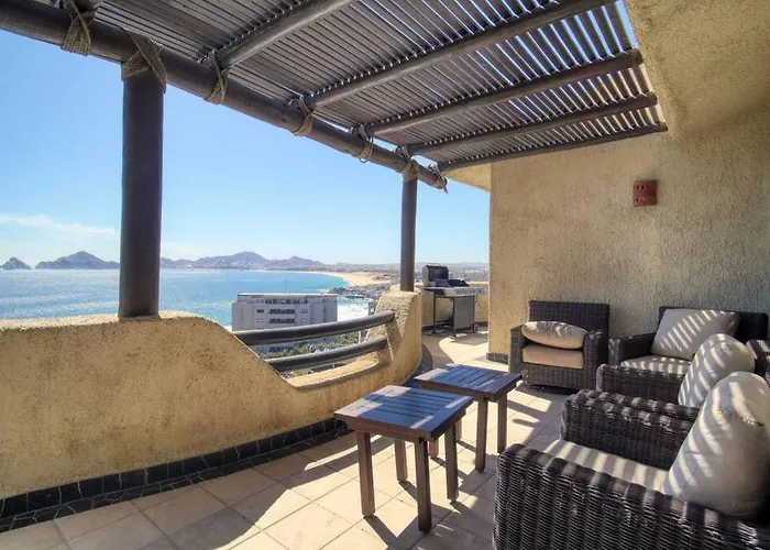 Oceanfront Penthouse, 2 Masters, 2 Baths, Kitchen! Apartment *
