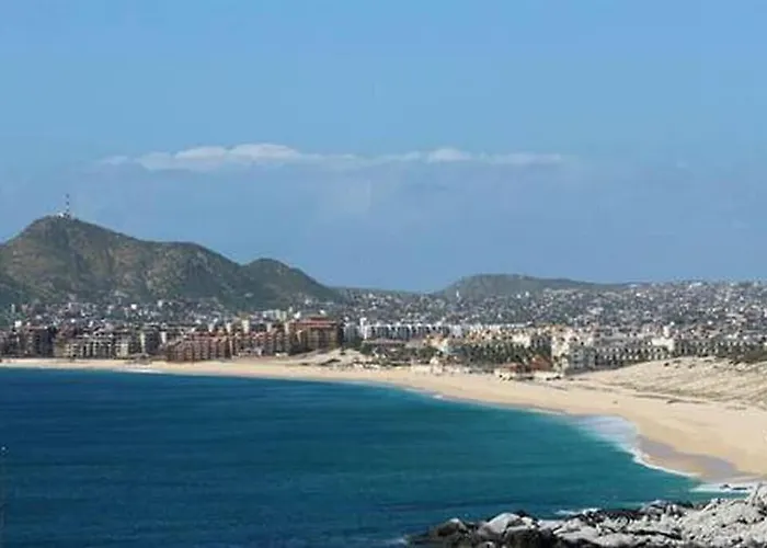 Oceanfront Penthouse, 2 Masters, 2 Baths, Kitchen! Apartment