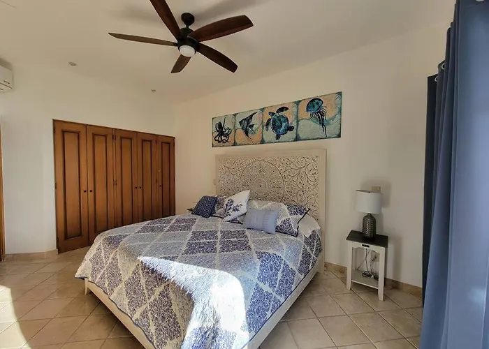 Oceanfront Penthouse, 2 Masters, 2 Baths, Kitchen! * Cabo San Lucas